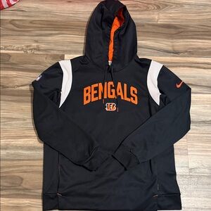 Nike Therma Fit Cincinnati Bengals Black Pullover Hoodie Sweatshirt Women’s L